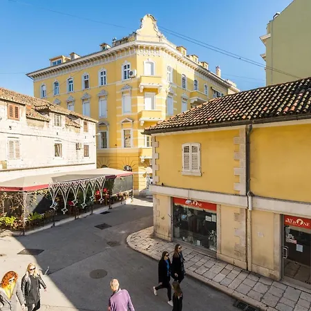 In Old Town With View Apartment