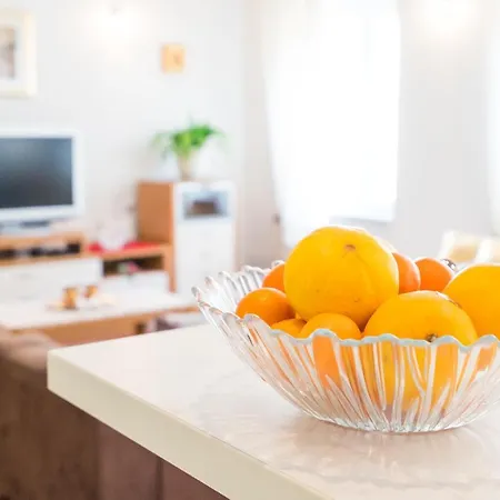 Апартаменти In Old Town With View Спліт