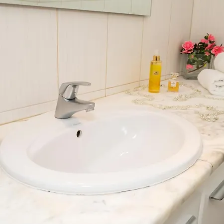 In Old Town With View Апартаменти *